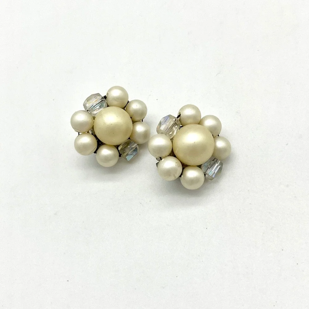 Vintage Faux Pearl Clip On Earrings‎ Flower Design with Rhinestone Accent